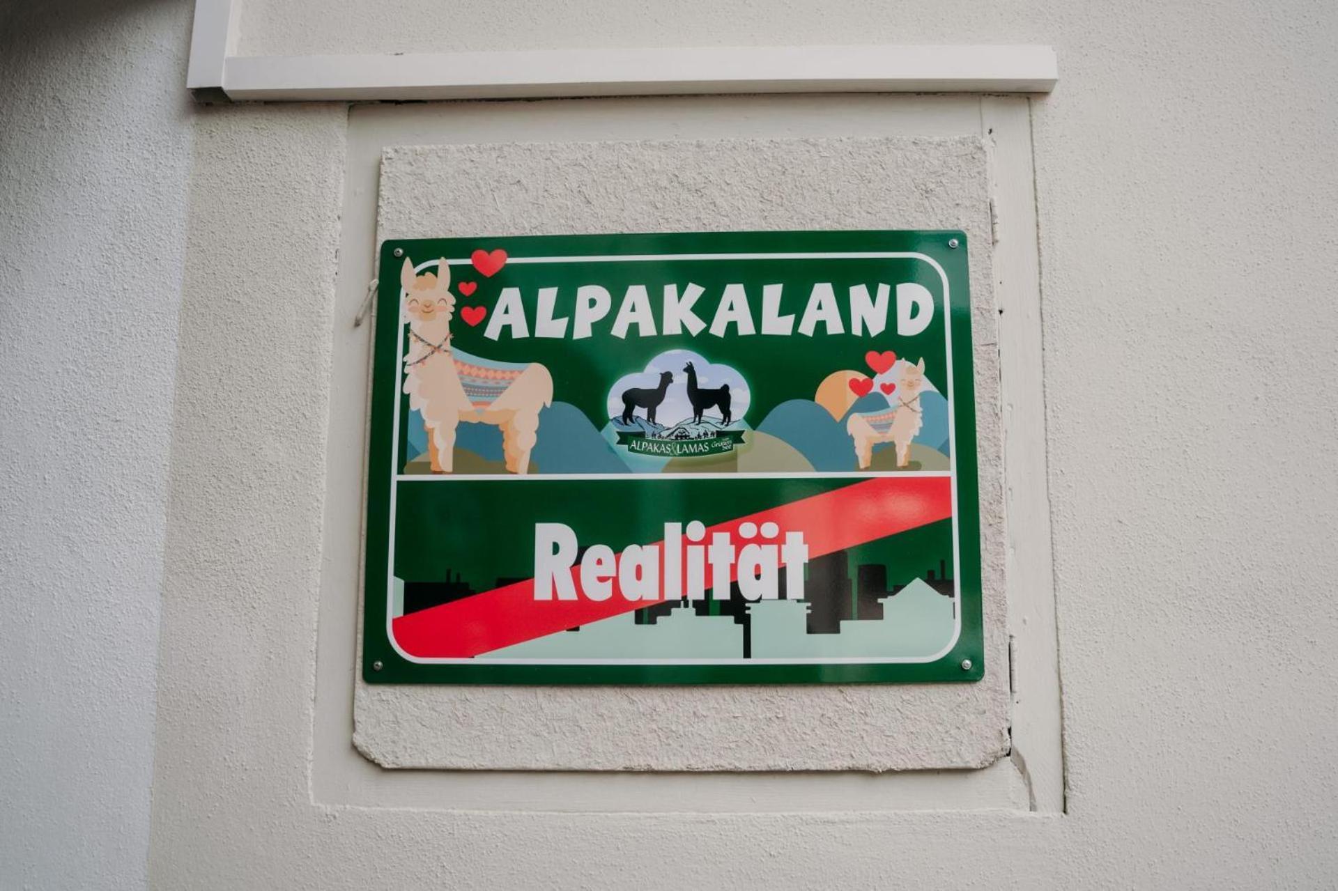 Alpakas, Lamas Und Rentiere Zum Gruenen See Grossdorf  Ngoại thất bức ảnh